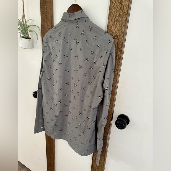Men’s Mallard Duck Print Button Down Shirt Size Medium EUC - Picture 6 of 12
